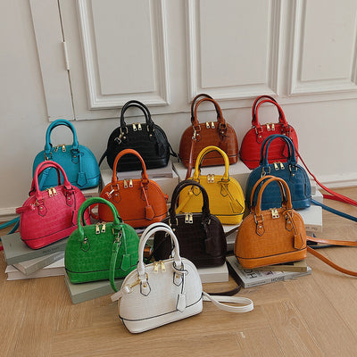 Personalized Women's Fashion Trend Messenger Bag